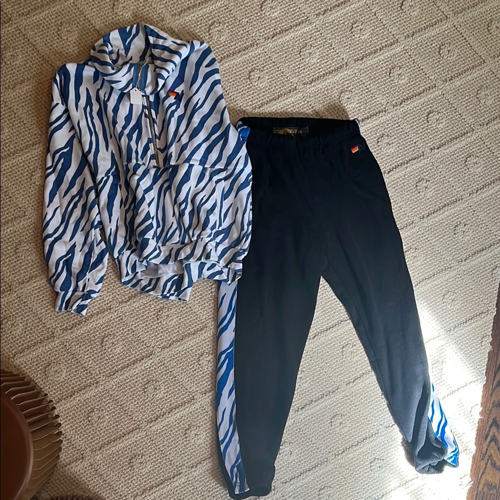 Aviator Nation NWT blue zebra print set
